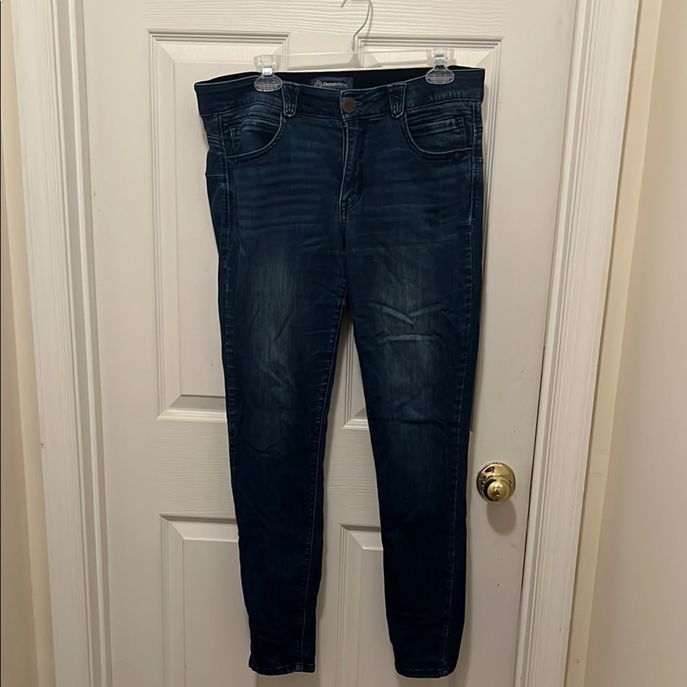Women's Democracy Absolution Size 12 Blue Jeans